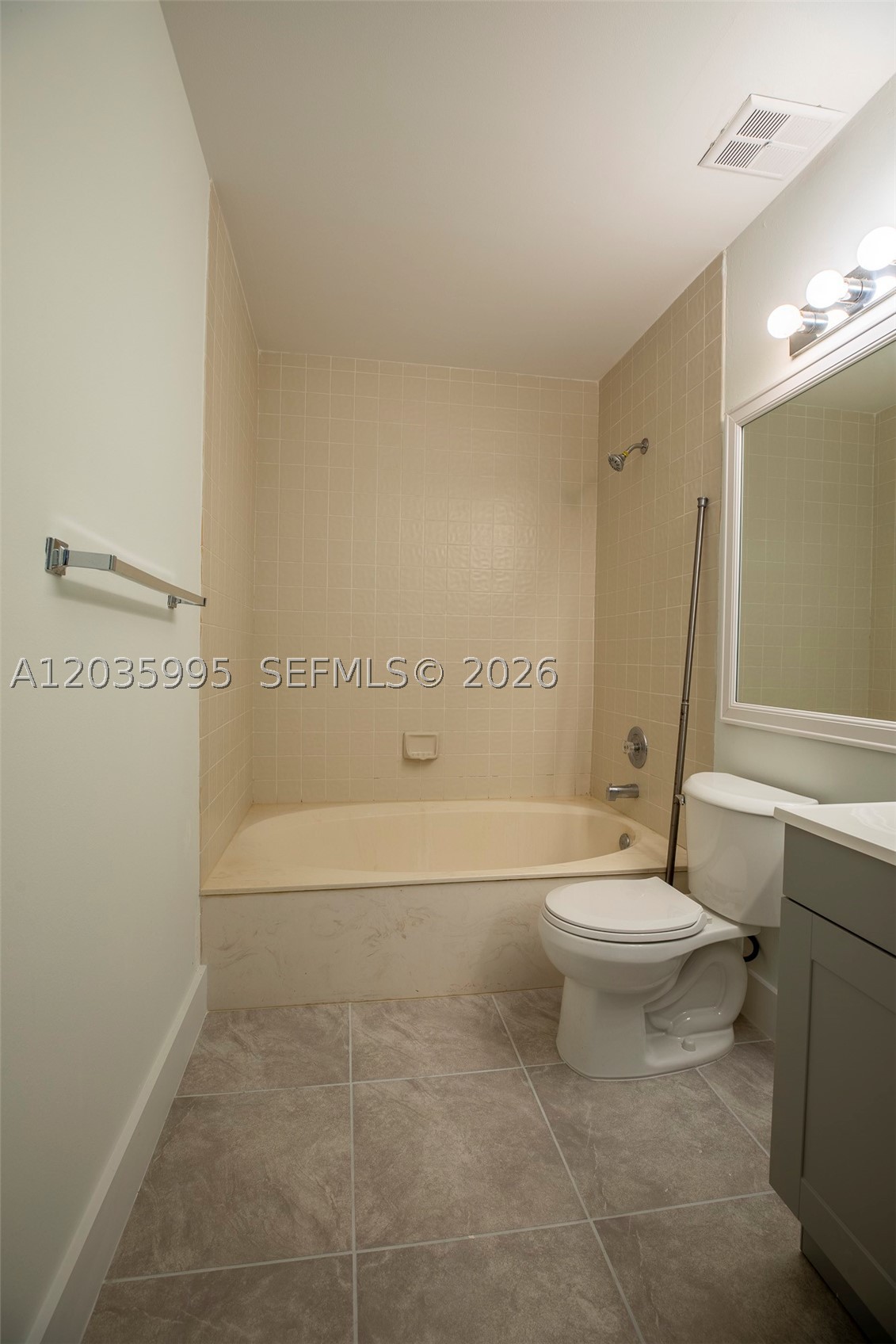 COSTAIN VILLAS HRBR VILG - Residential Lease