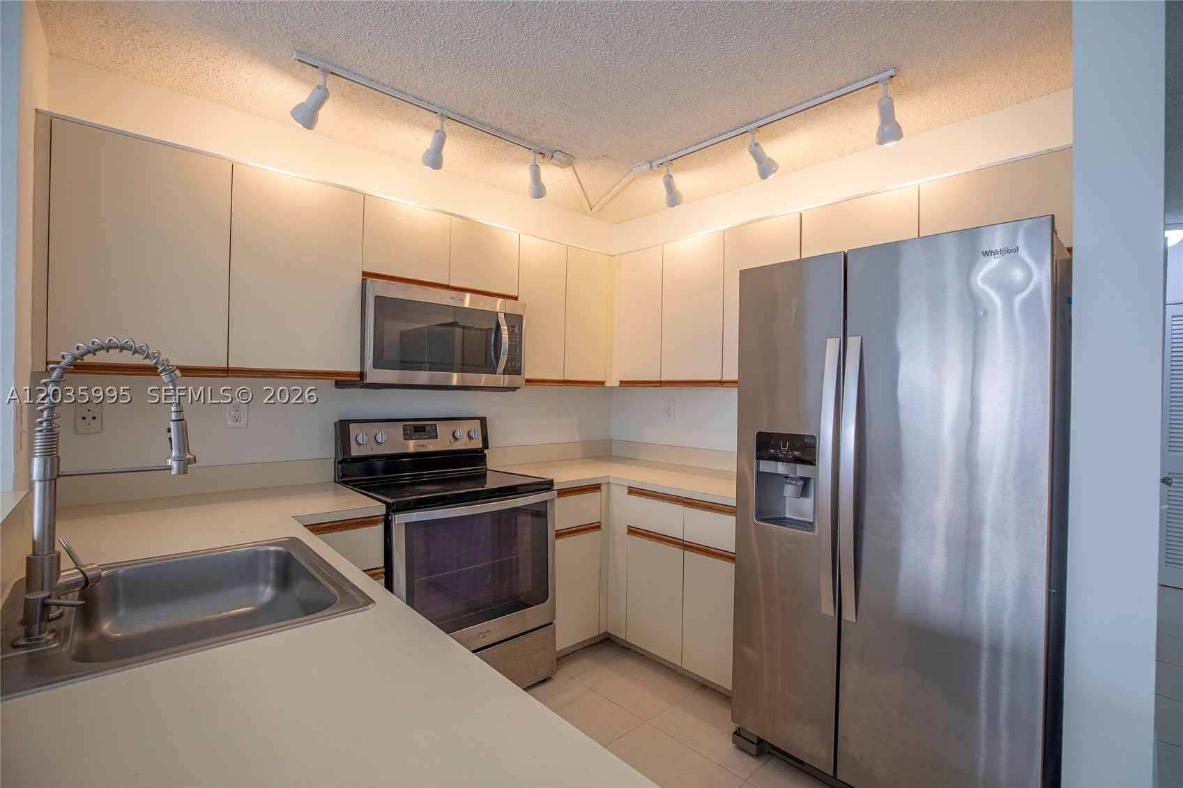 COSTAIN VILLAS HRBR VILG - Residential Lease