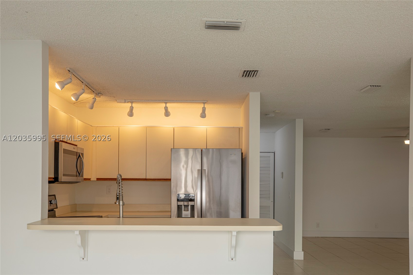 COSTAIN VILLAS HRBR VILG - Residential Lease
