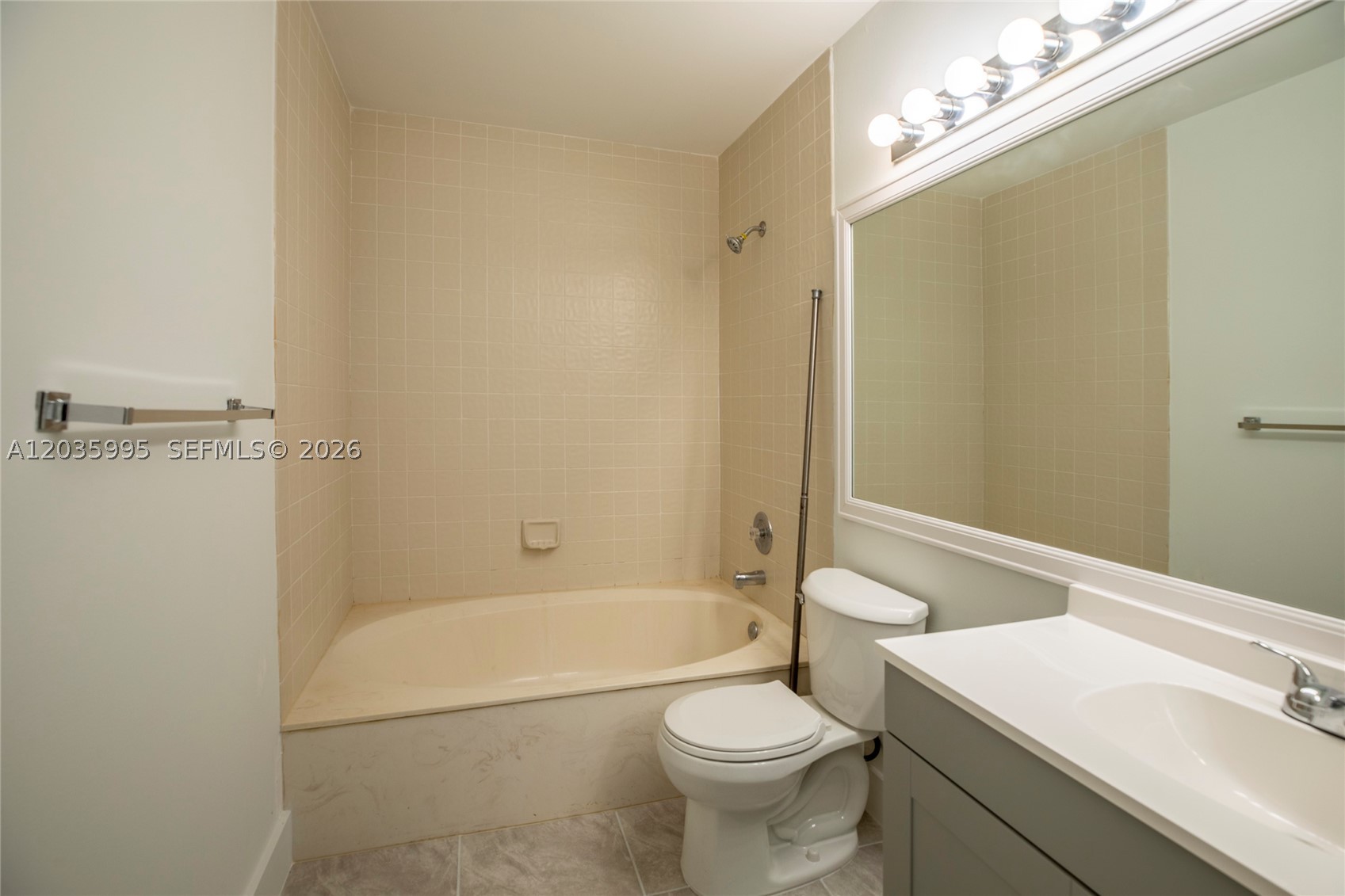 COSTAIN VILLAS HRBR VILG - Residential Lease