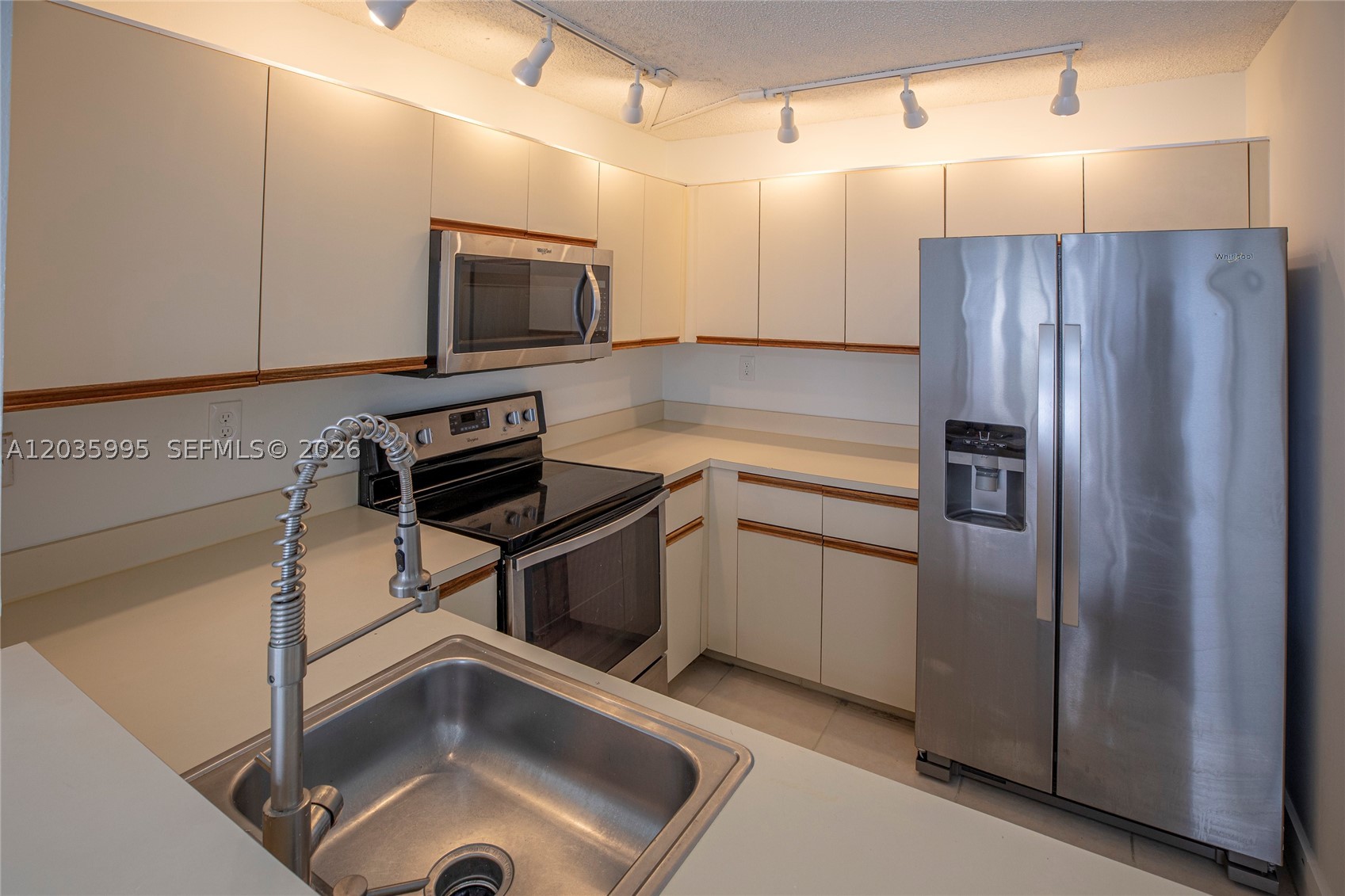 COSTAIN VILLAS HRBR VILG - Residential Lease