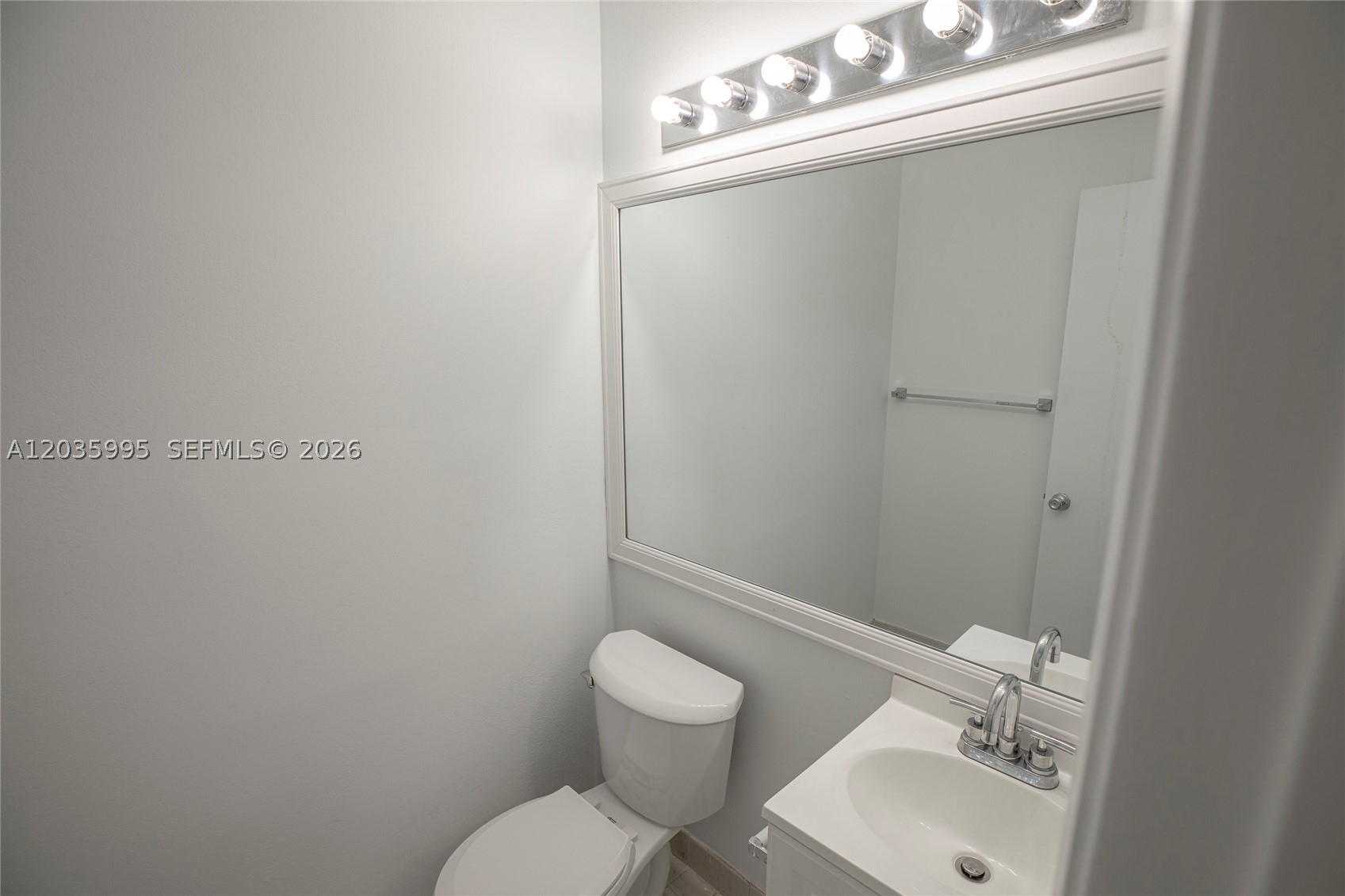COSTAIN VILLAS HRBR VILG - Residential Lease
