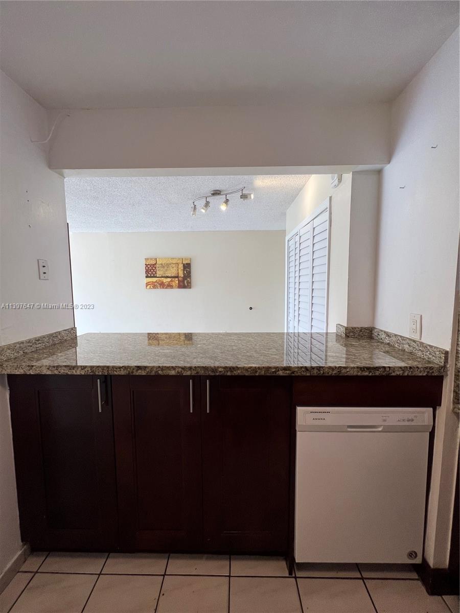 PINESIDE NO 2 CONDO - Residential Lease