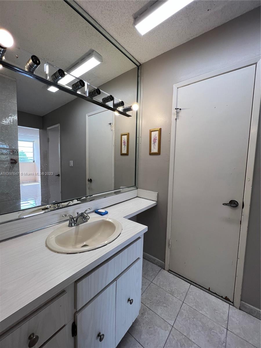 PINESIDE NO 2 CONDO - Residential Lease