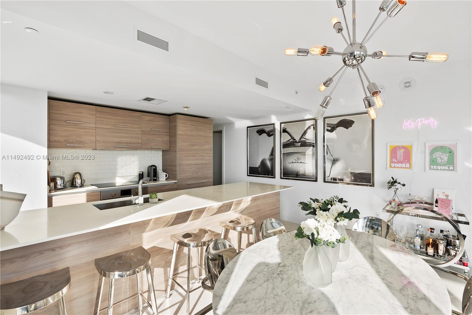1300 S MIAMI AVENUE CONDO - Residential