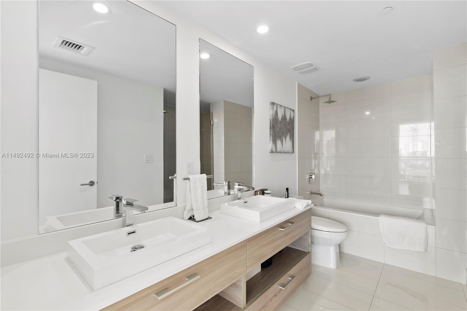 1300 S MIAMI AVENUE CONDO - Residential