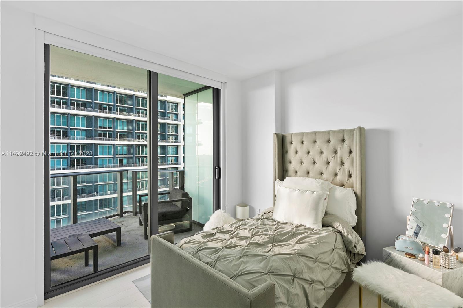 1300 S MIAMI AVENUE CONDO - Residential