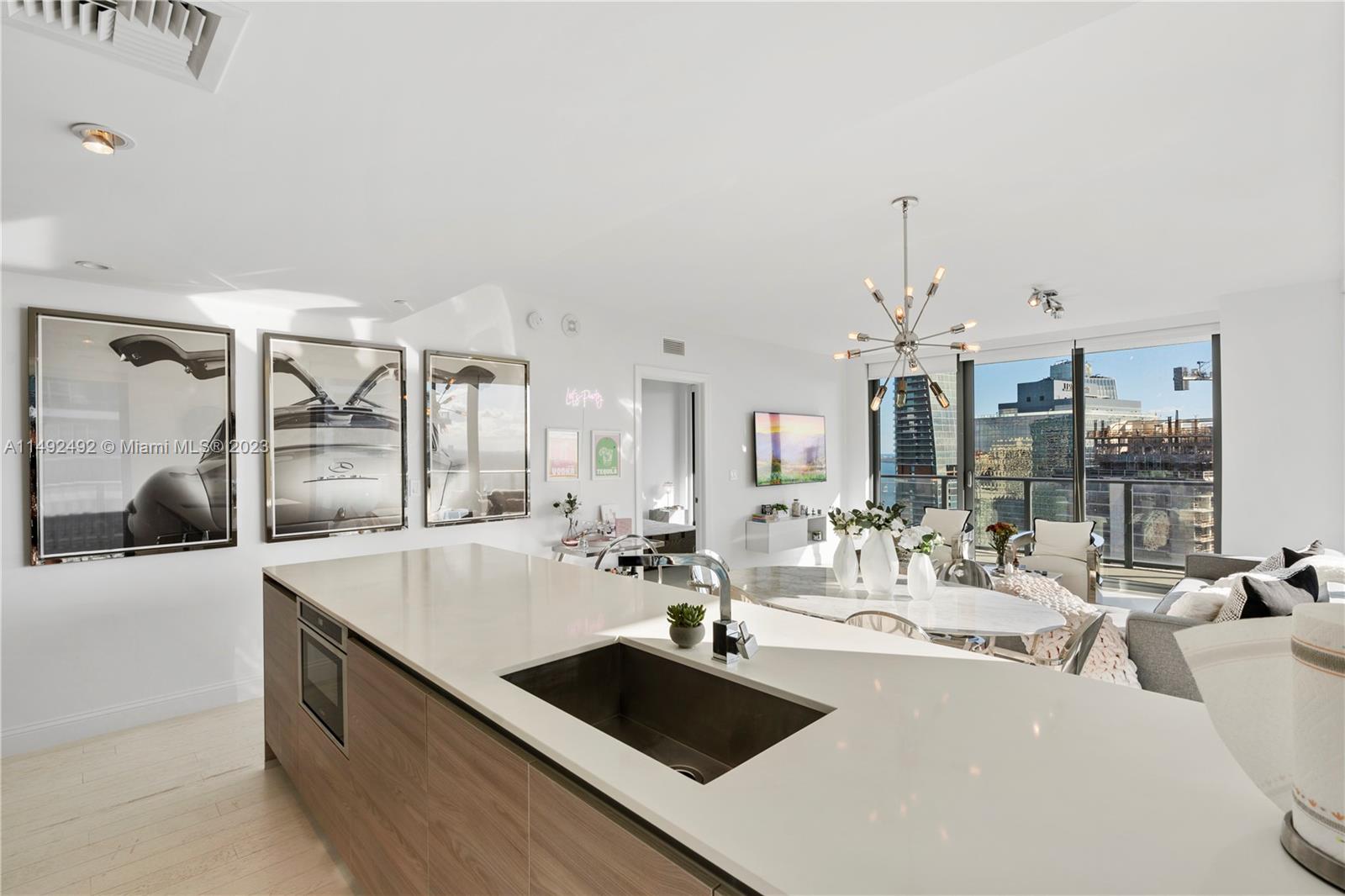 1300 S MIAMI AVENUE CONDO - Residential