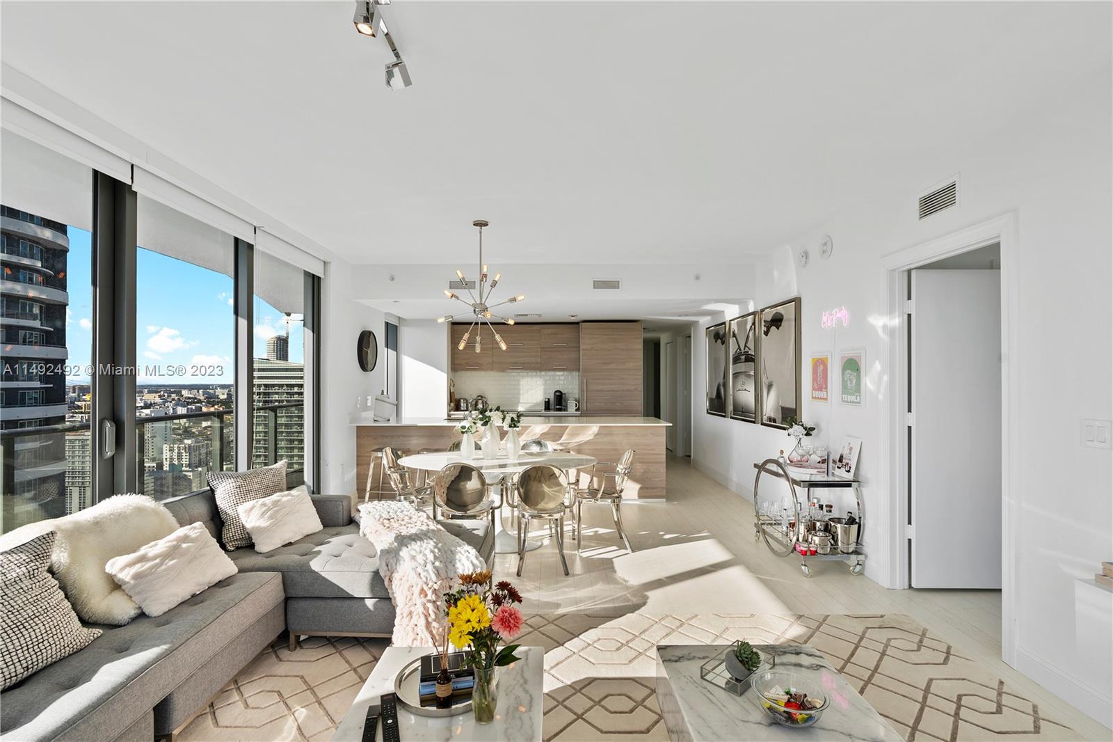 1300 S MIAMI AVENUE CONDO - Residential