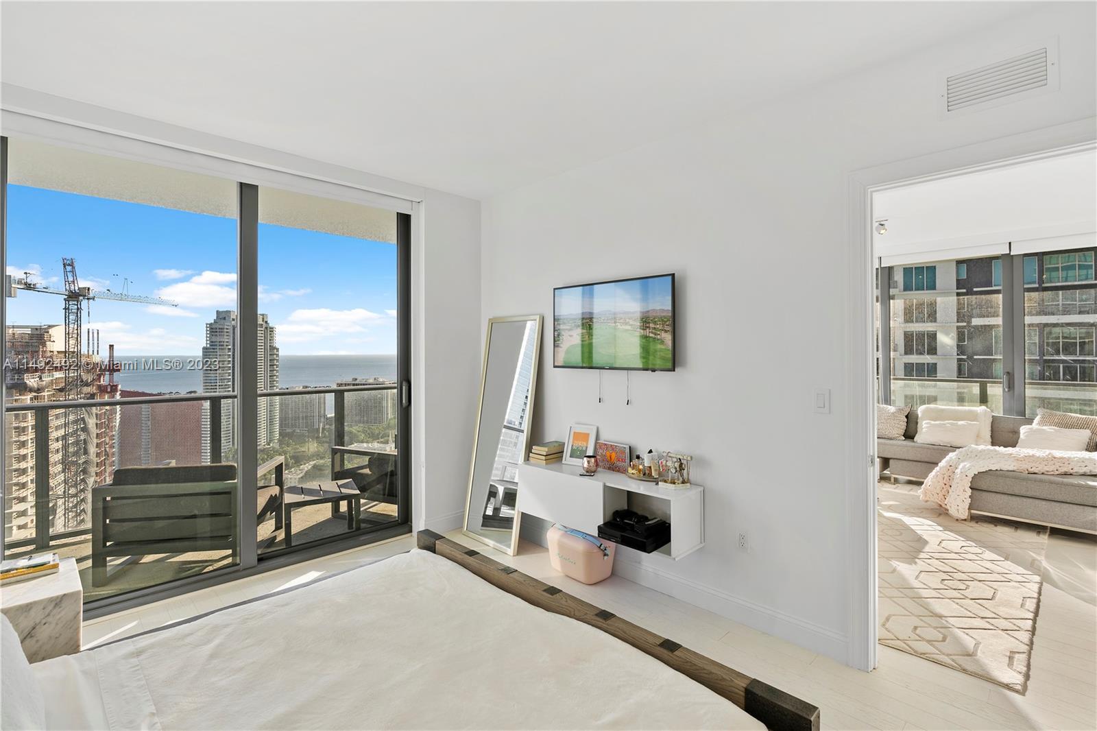 1300 S MIAMI AVENUE CONDO - Residential