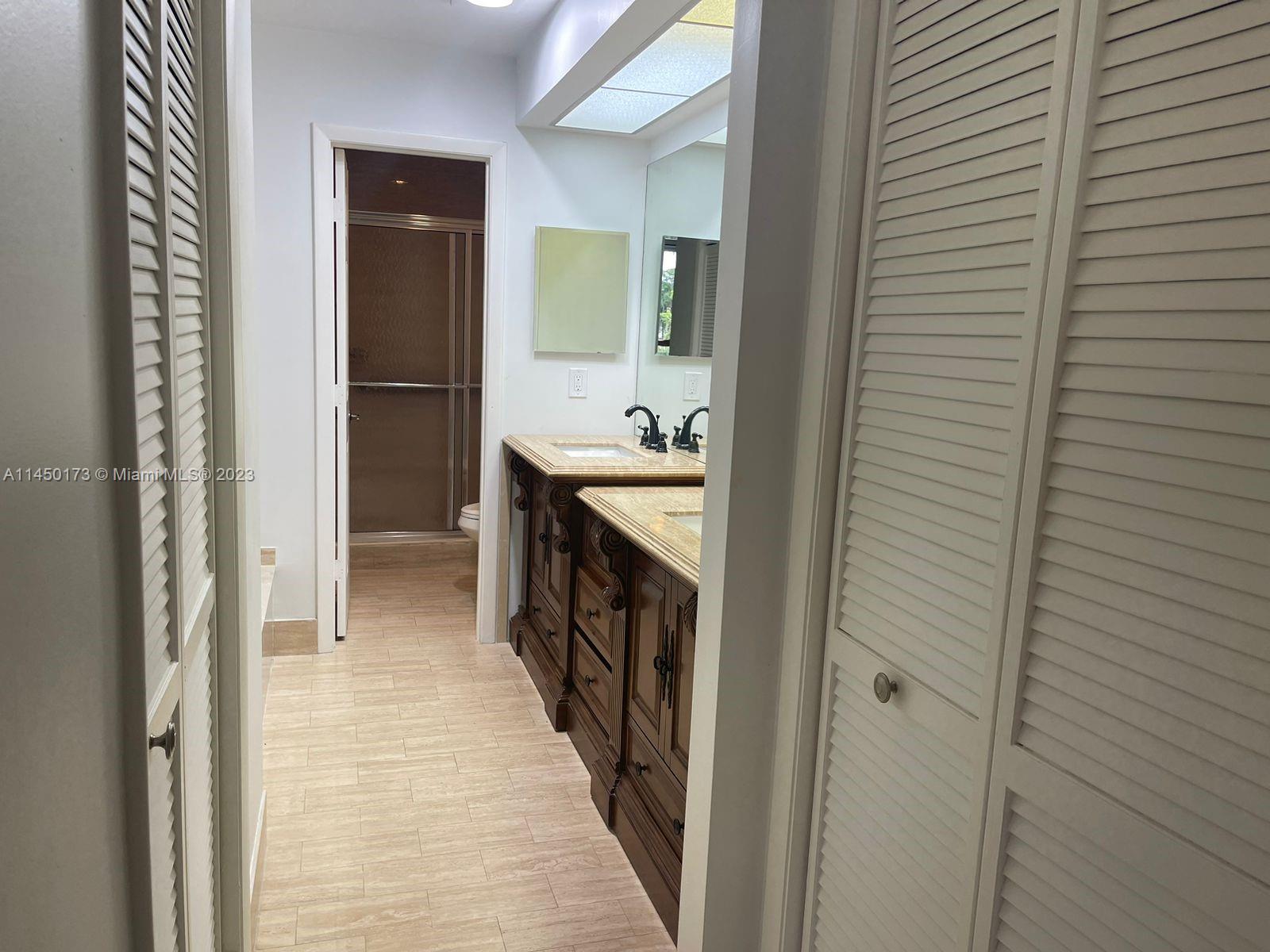 LA PAZ AT BOCA POINTE - Residential Lease