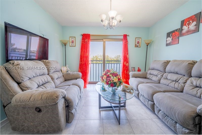 VISTA DEL LAGO I CONDO - Residential