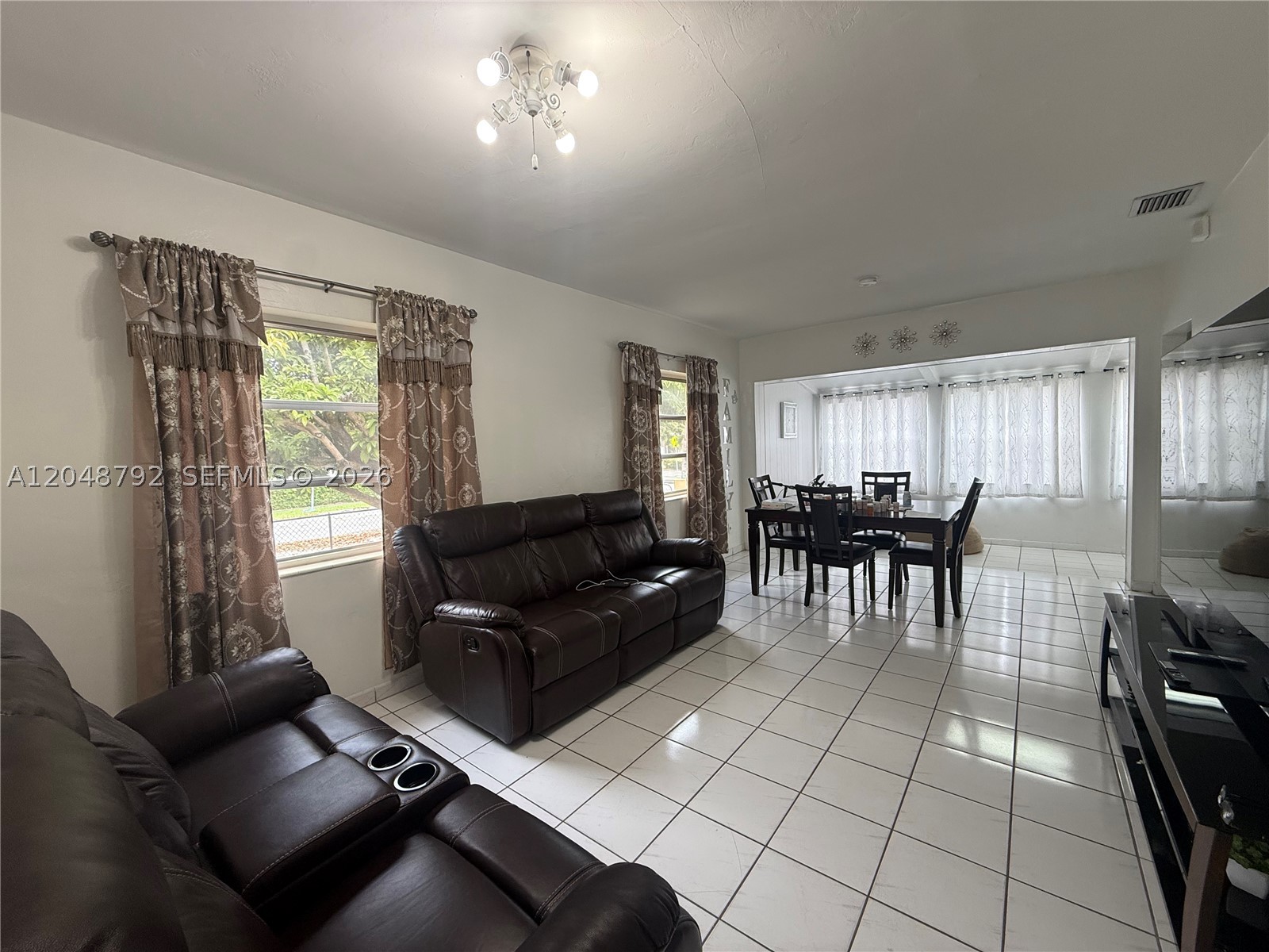 BRADLEY PARK - Residential