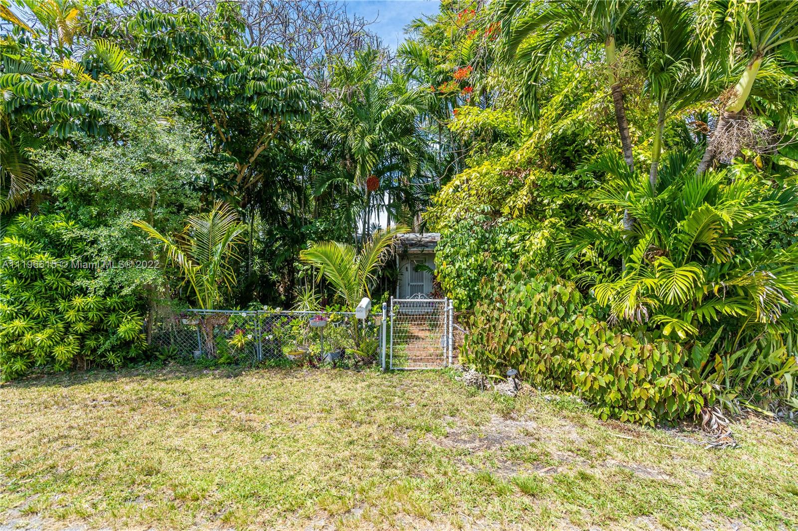 LAKE HEIGHTS - Residential