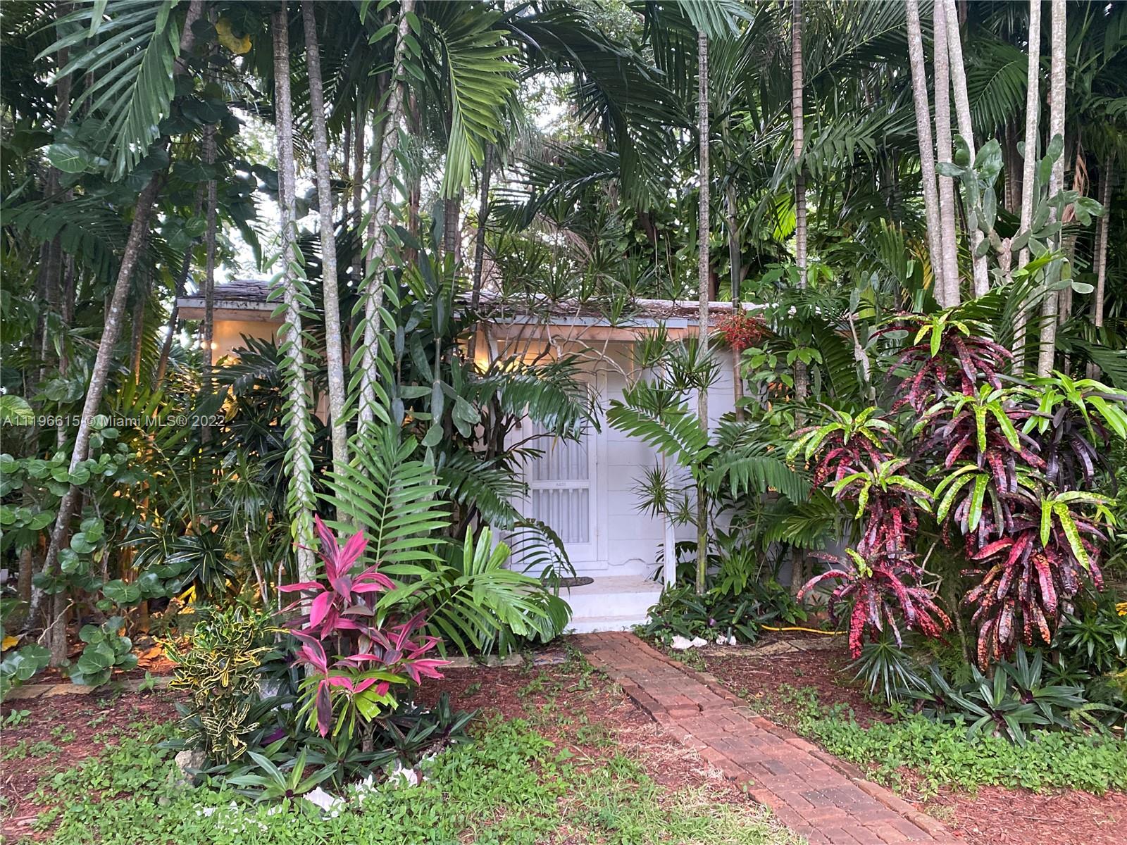 LAKE HEIGHTS - Residential