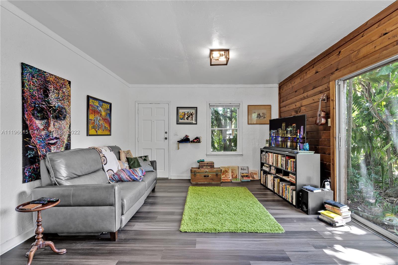 LAKE HEIGHTS - Residential