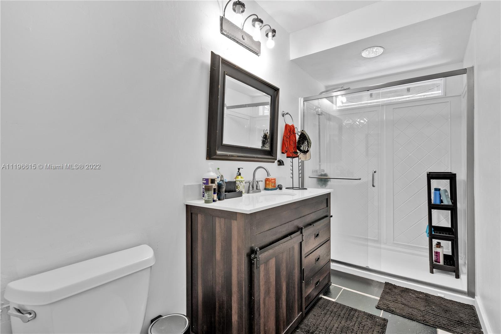 LAKE HEIGHTS - Residential