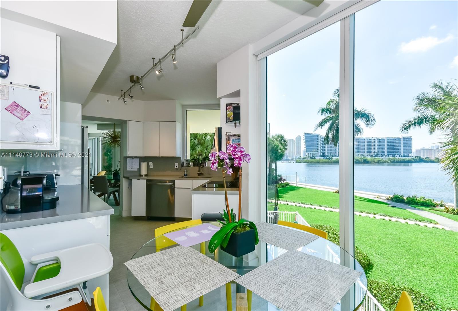 HIDDEN BAY CONDO - Residential