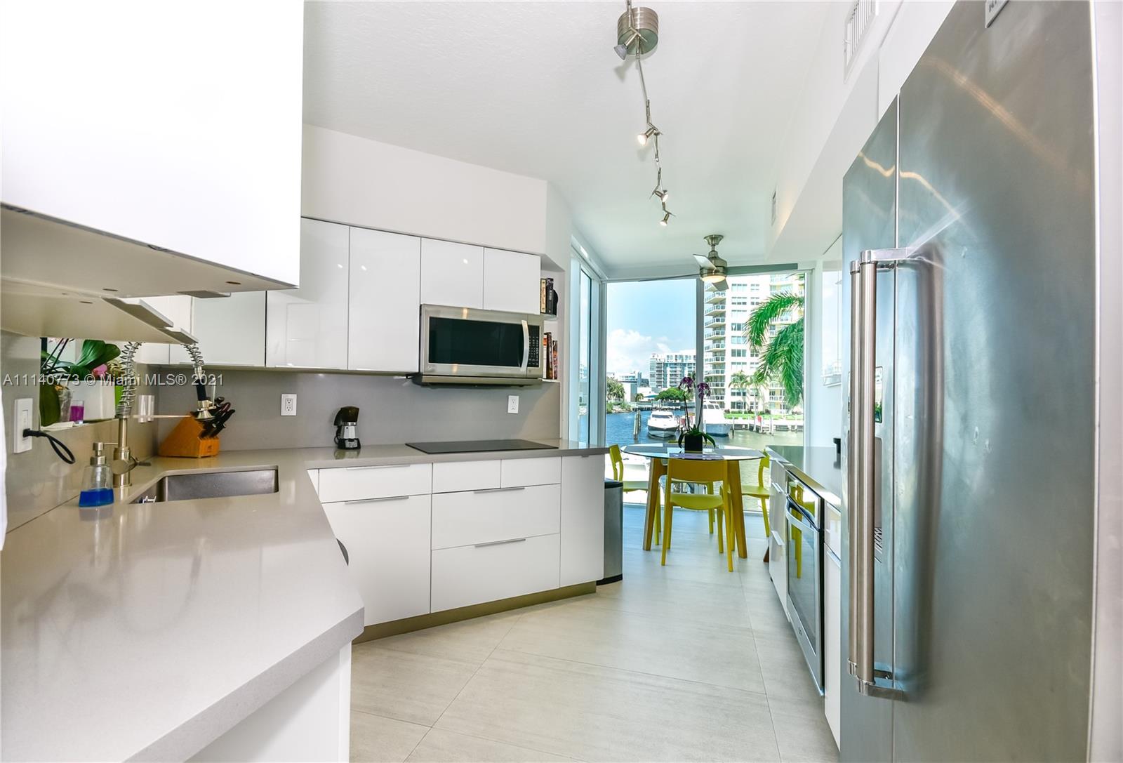 HIDDEN BAY CONDO - Residential