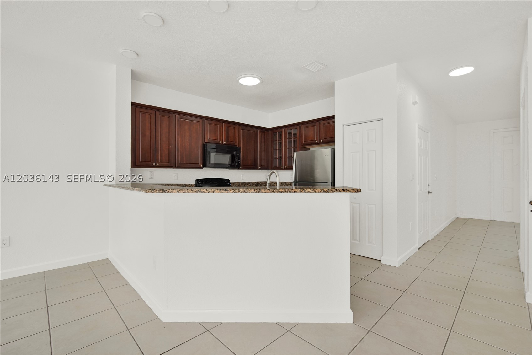 SILVER PALM EAST SEC TWO - Residential