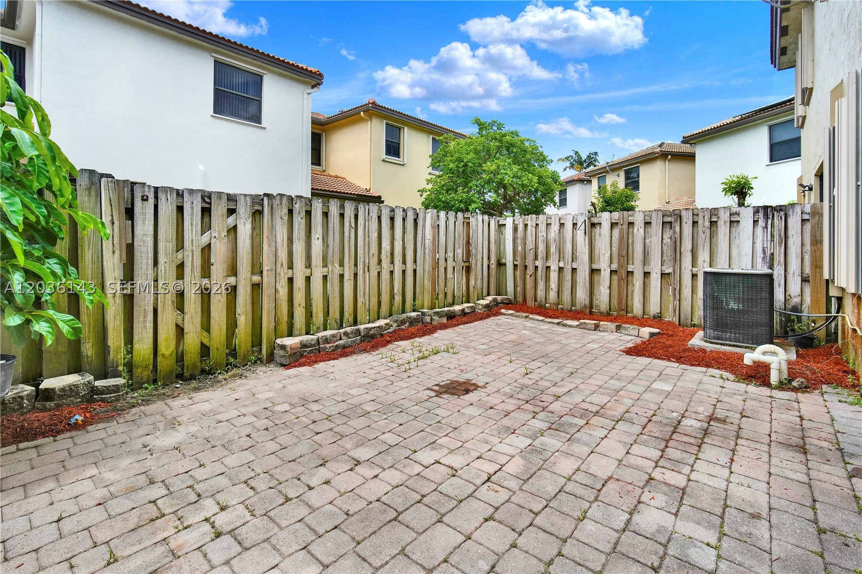 SILVER PALM EAST SEC TWO - Residential