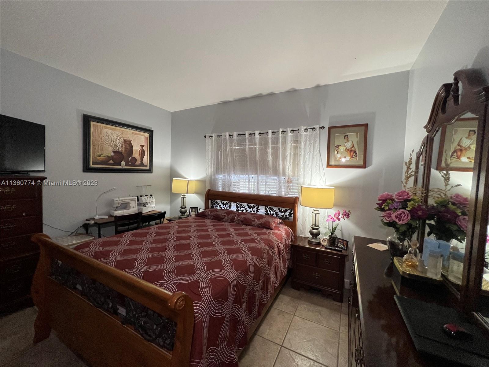 EFM ESTATES SECTIONS TWO - Residential