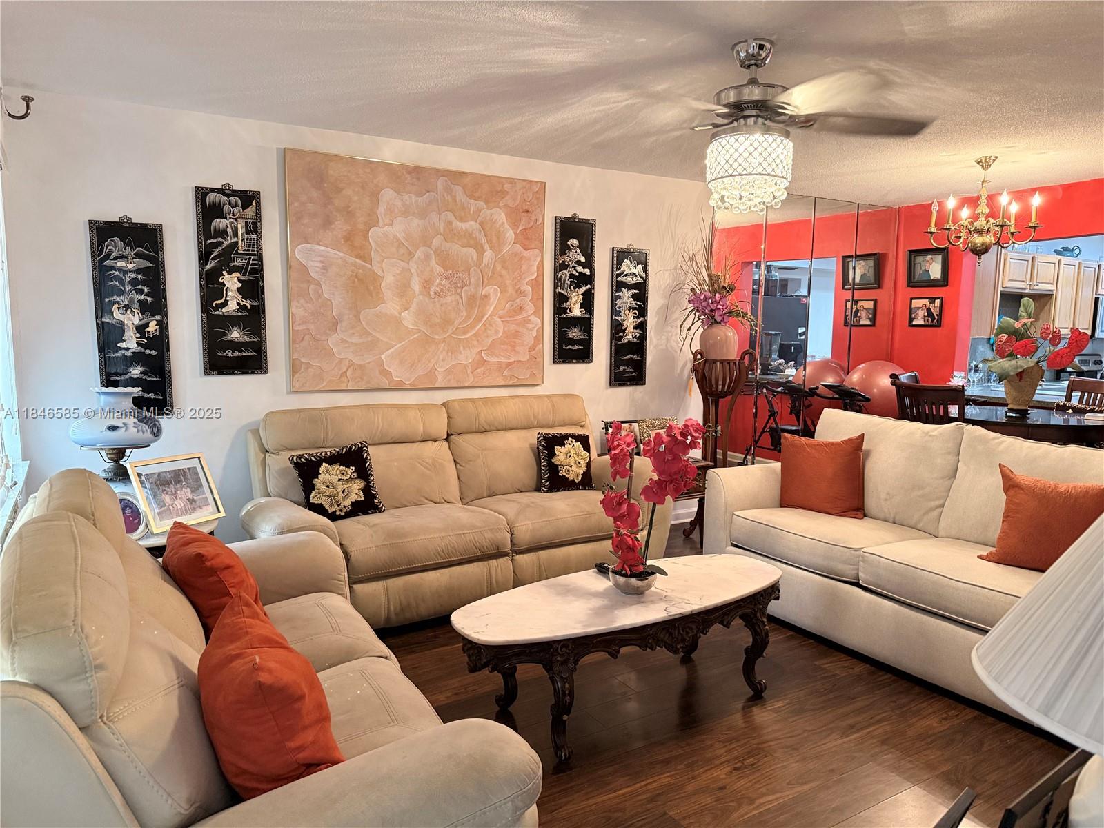 INVESTORS SPECIAL. Prime Location. Close to Gulfstream Park & Casino, Aventura Mall. Hollywood & Hallandale Beach is 10 mins drive.  Very close to I-95, and centrally located to Miami and Fort Lauderdale Airport. Peaceful 55+ community includes a swimming pool and fitness center.