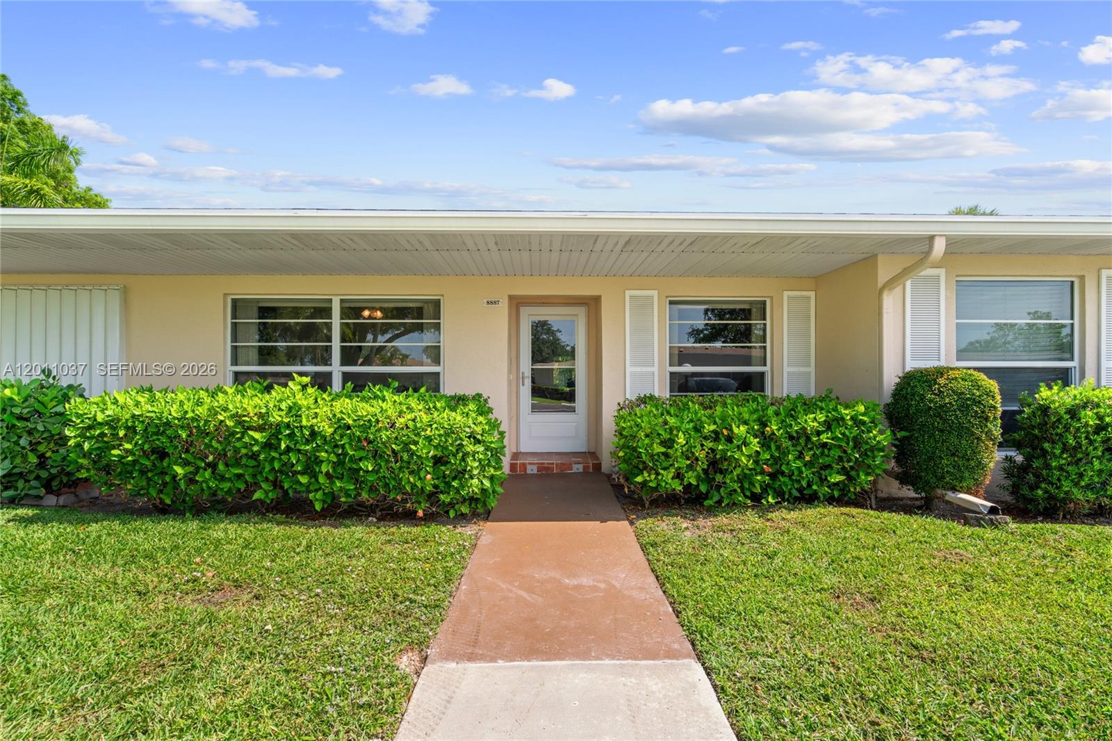BOCA LAKES CONDO - Residential