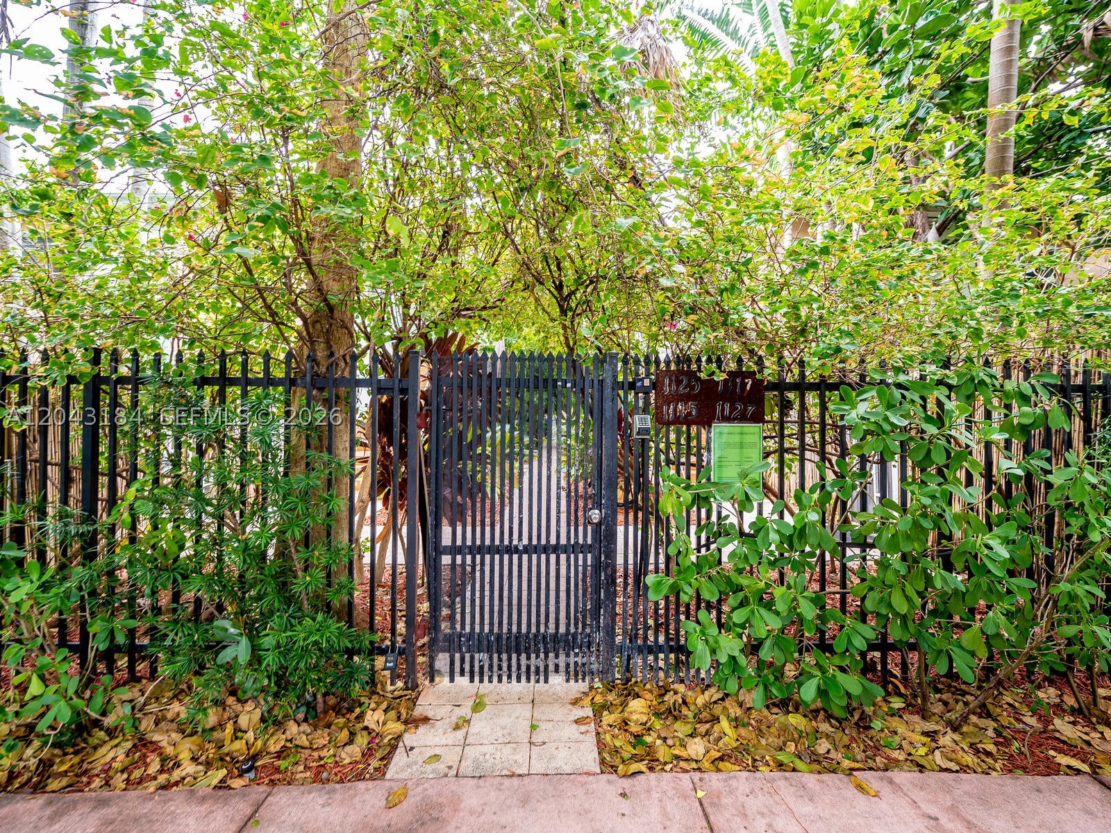 PARK SQUARE CONDO - Residential Lease