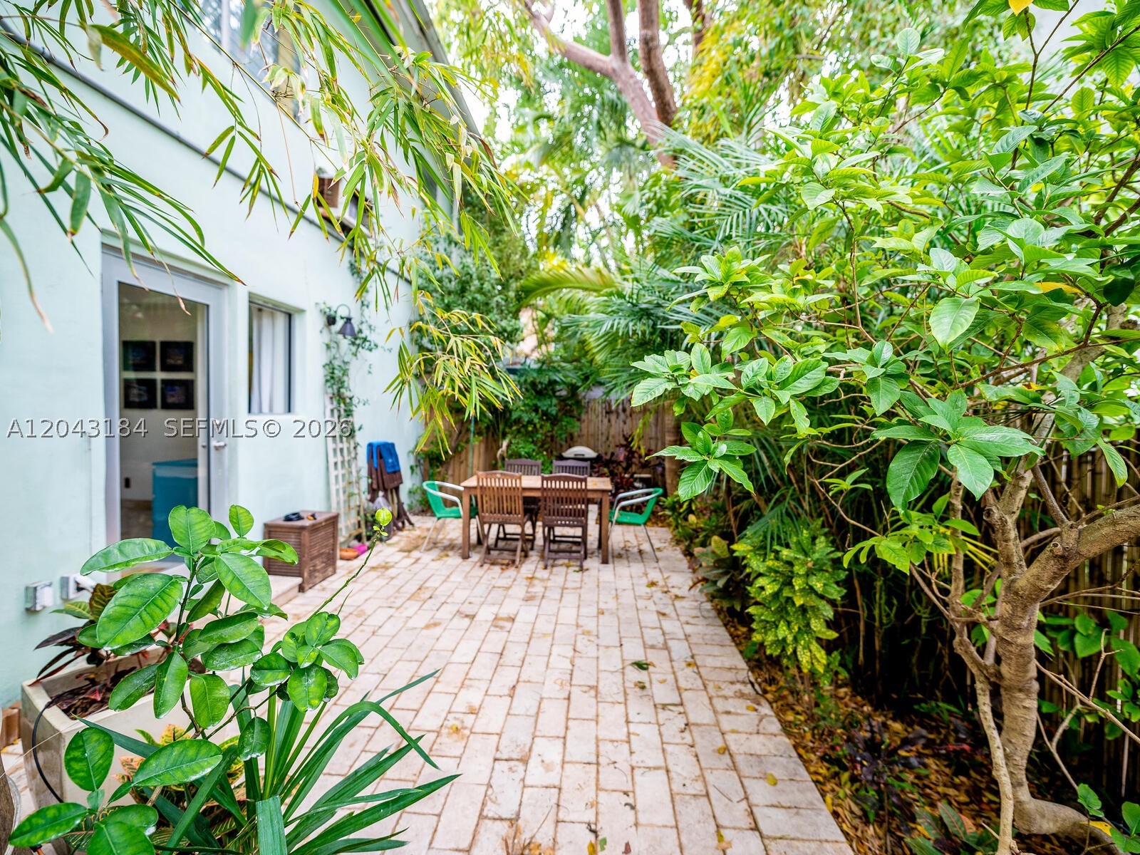 PARK SQUARE CONDO - Residential Lease