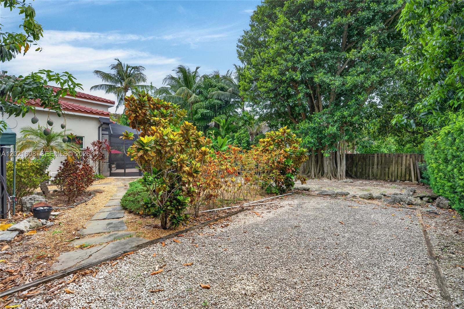 GROVES AT OLD CUTLER - Residential