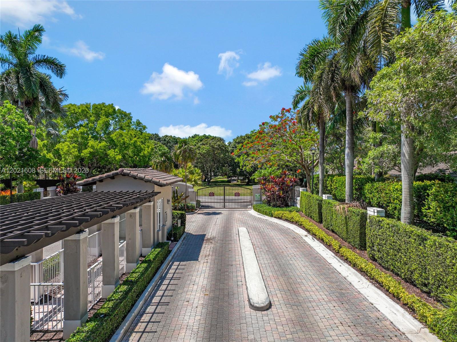 GROVES AT OLD CUTLER - Residential