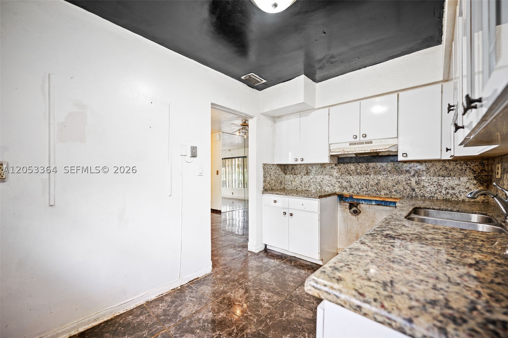 CAROL CITY 3RD ADDN - Residential