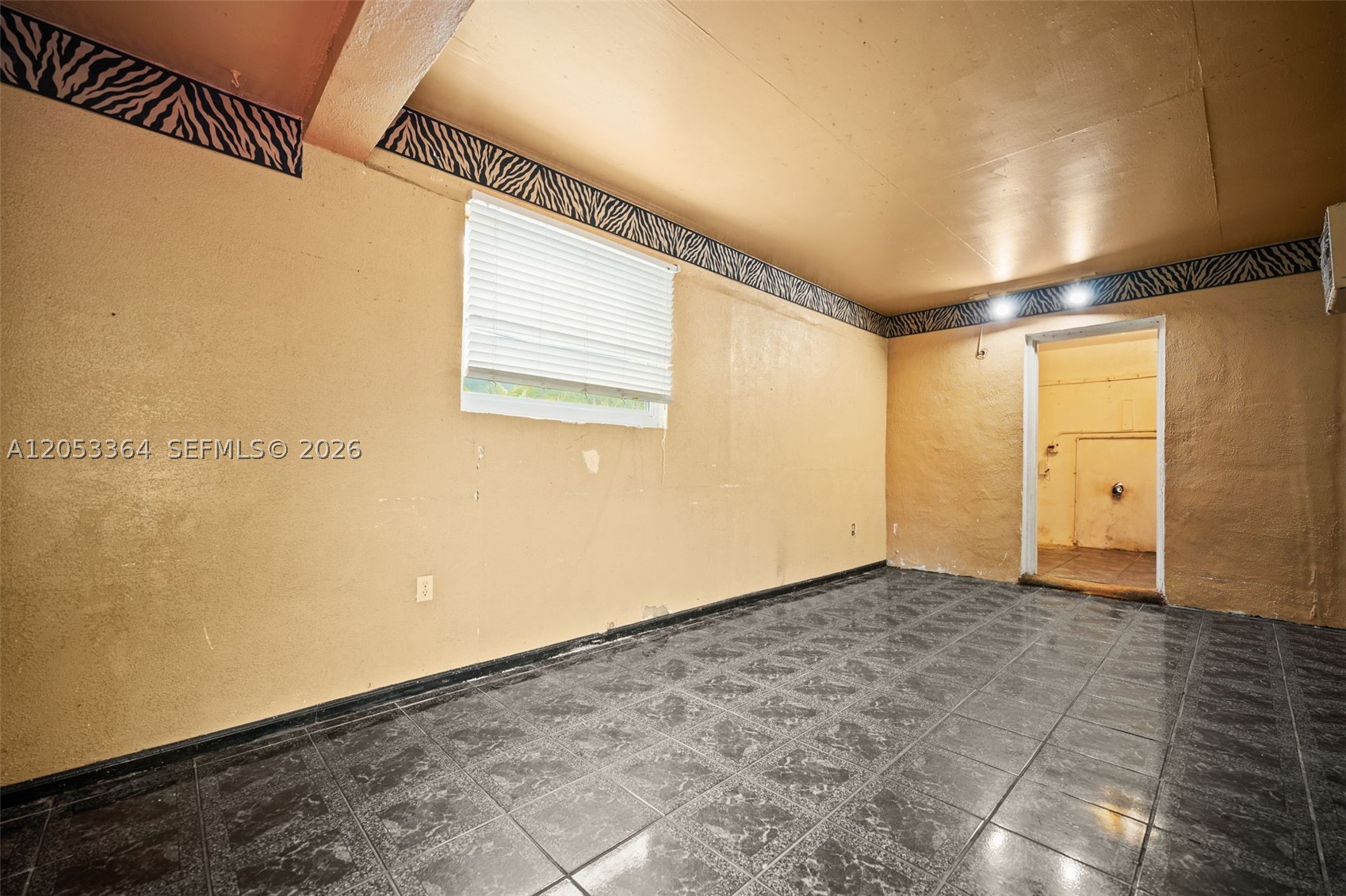 CAROL CITY 3RD ADDN - Residential