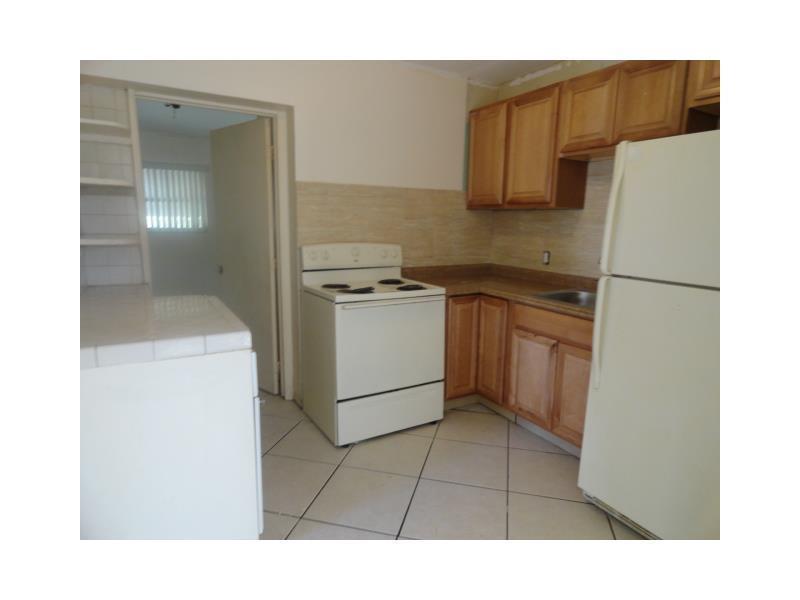 TOWN & COUNTRY ACRES 34-2 - Residential Lease