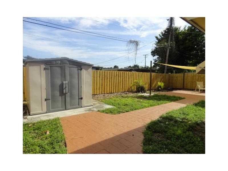 TOWN & COUNTRY ACRES 34-2 - Residential Lease