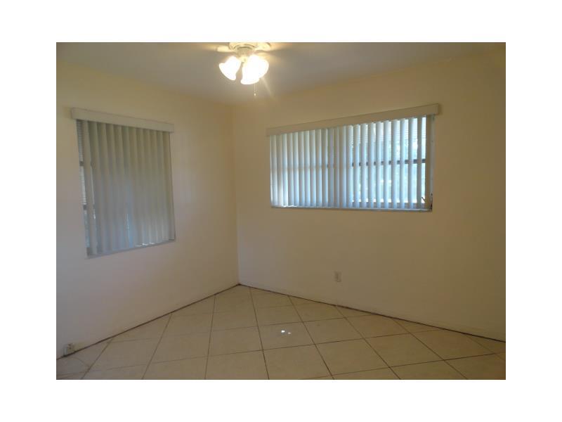 TOWN & COUNTRY ACRES 34-2 - Residential Lease