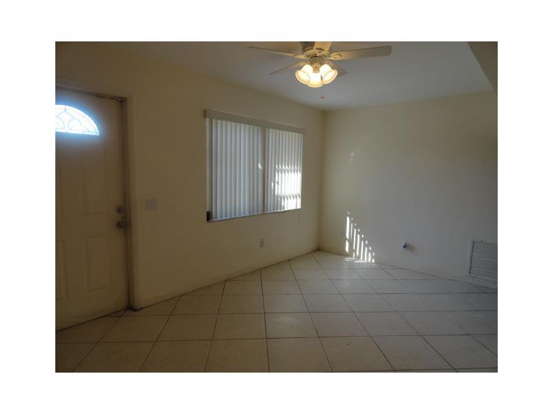 TOWN & COUNTRY ACRES 34-2 - Residential Lease