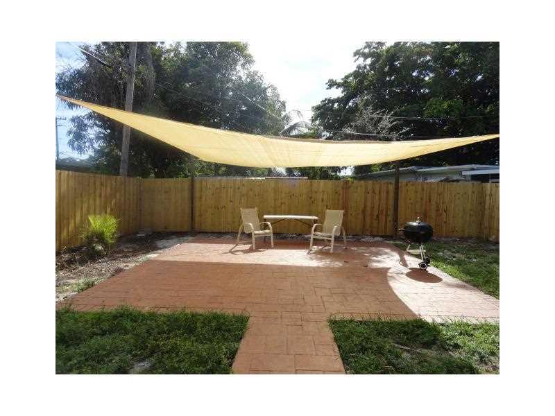 TOWN & COUNTRY ACRES 34-2 - Residential Lease