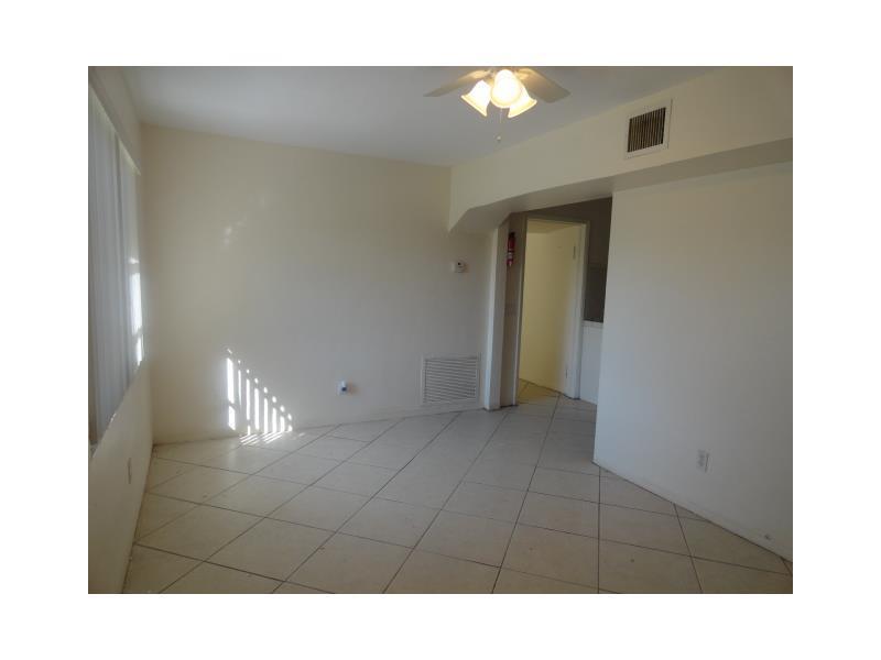 TOWN & COUNTRY ACRES 34-2 - Residential Lease