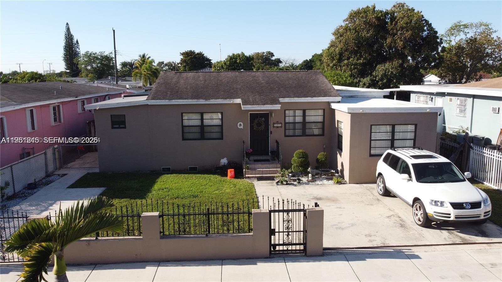 HIALEAH 13TH ADDN AMD PL - Residential