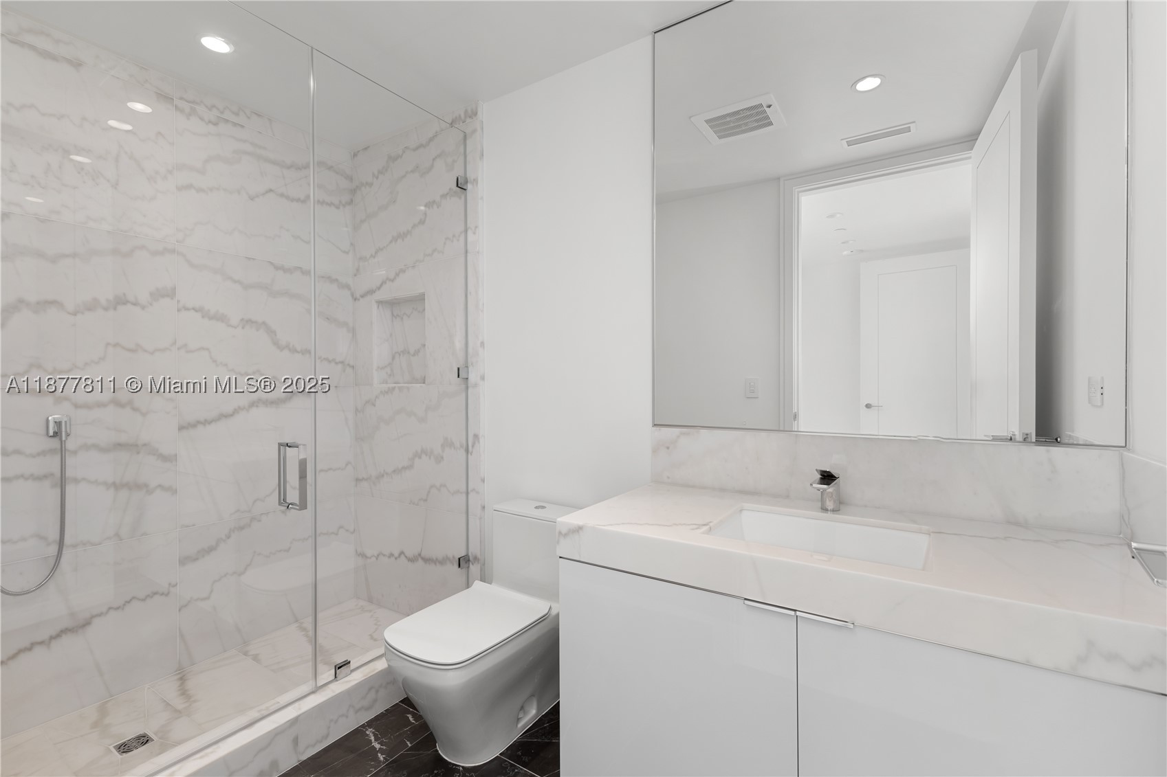 The Estates At Acqualina - Residential