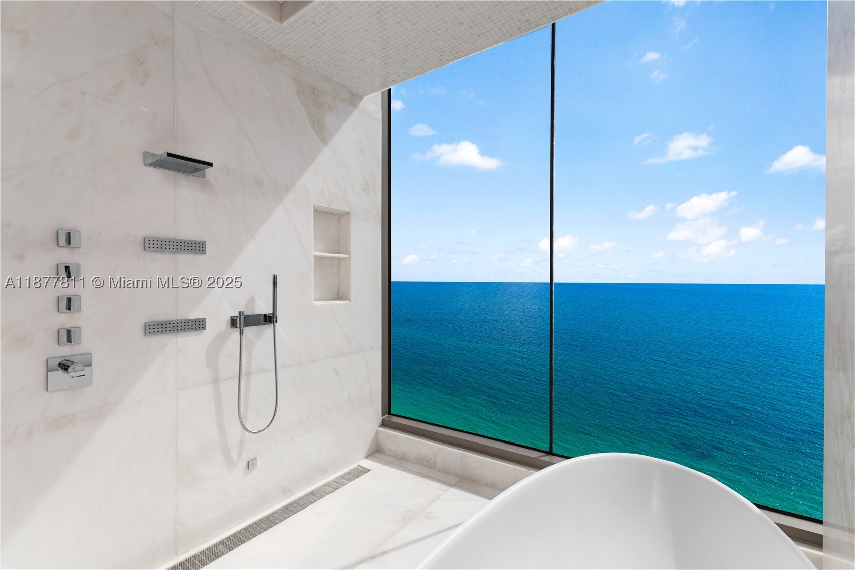 The Estates At Acqualina - Residential