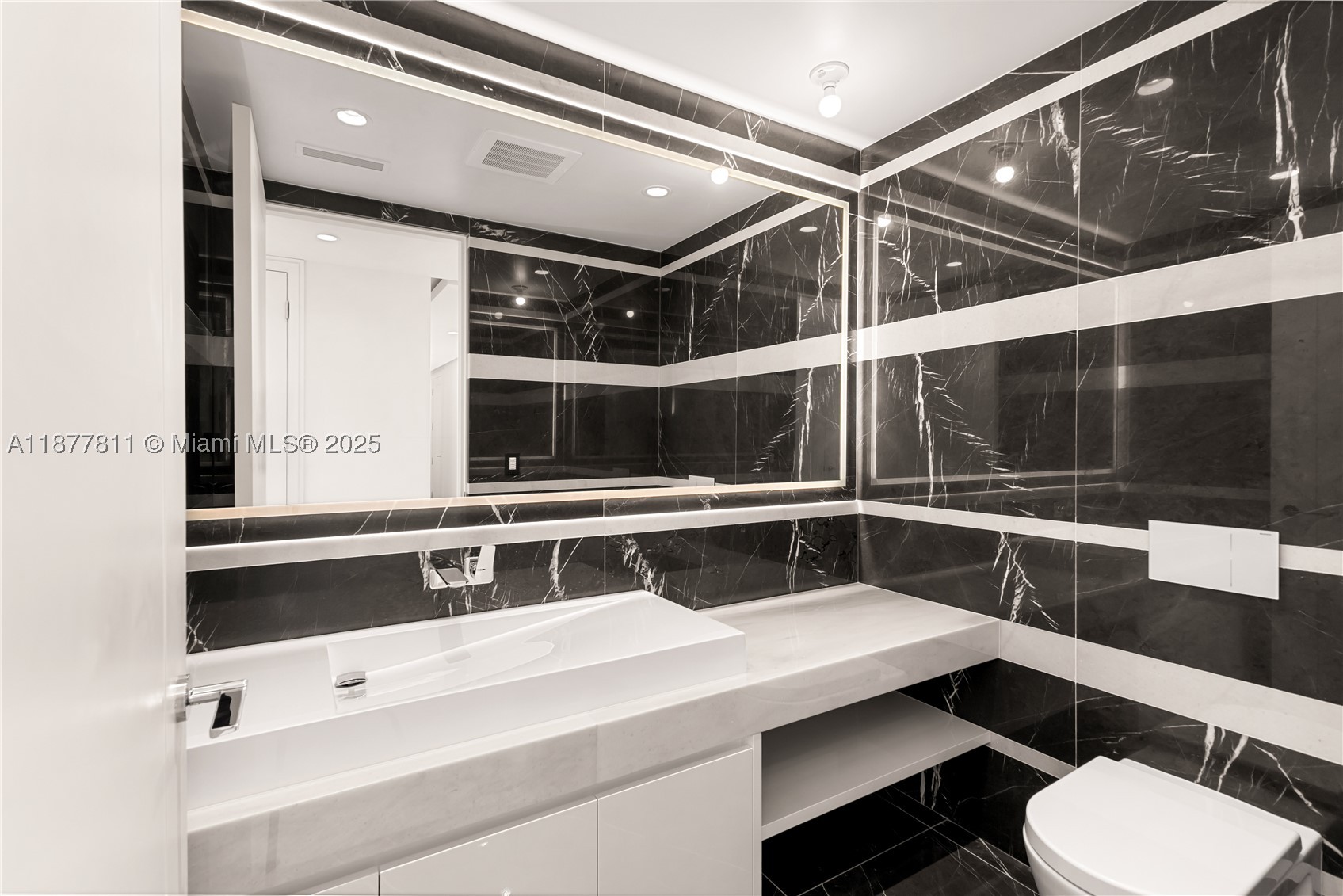 The Estates At Acqualina - Residential