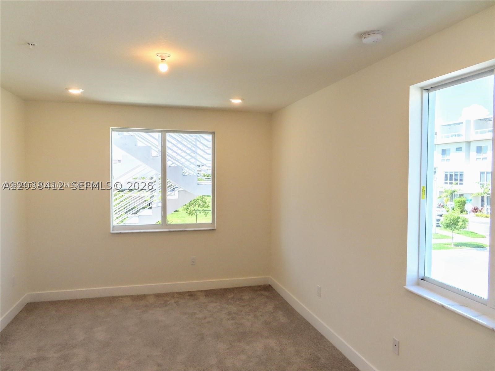 LANDMARK AT DORAL CONDO N - Residential Lease