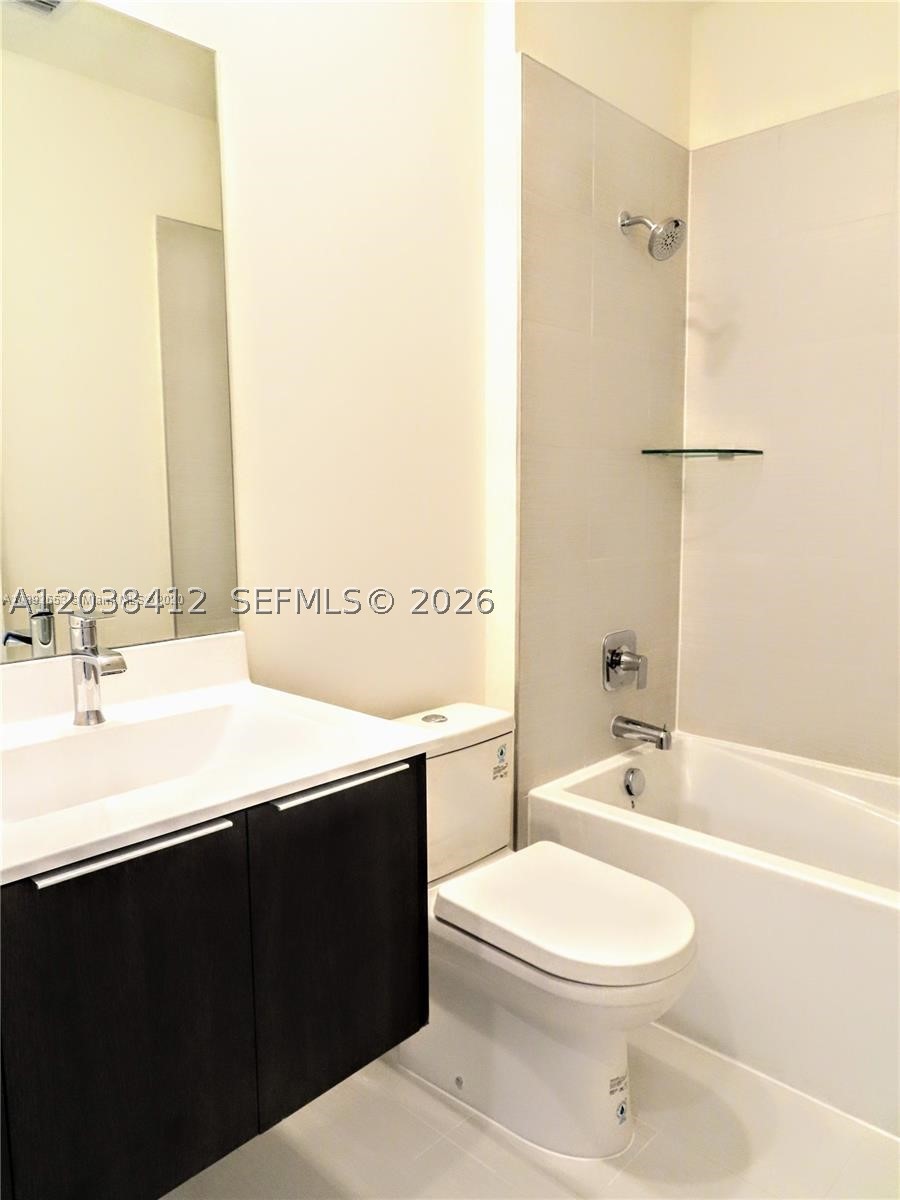 LANDMARK AT DORAL CONDO N - Residential Lease