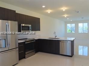LANDMARK AT DORAL CONDO N - Residential Lease