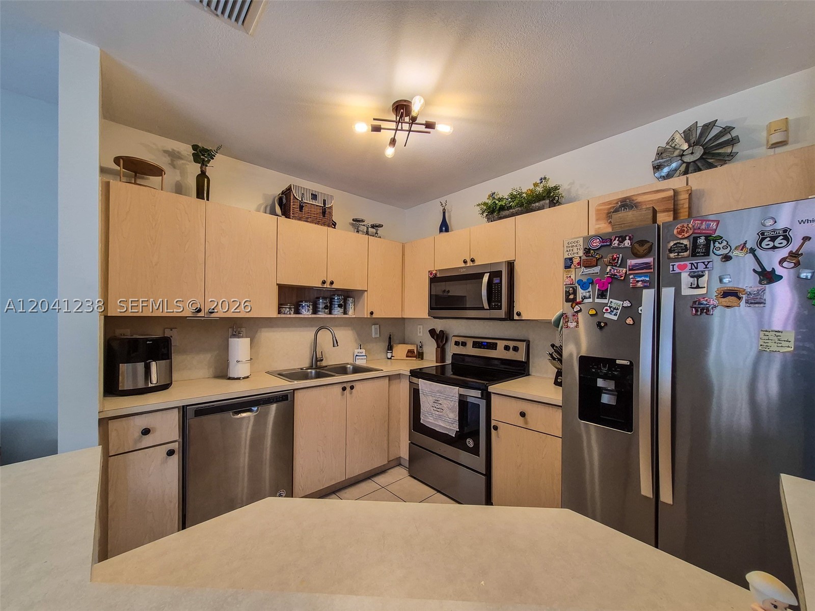 POD 14 AT MONARCH LAKES - Residential