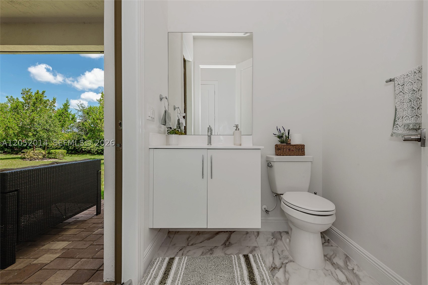 PARKLAND BAY - Residential Lease