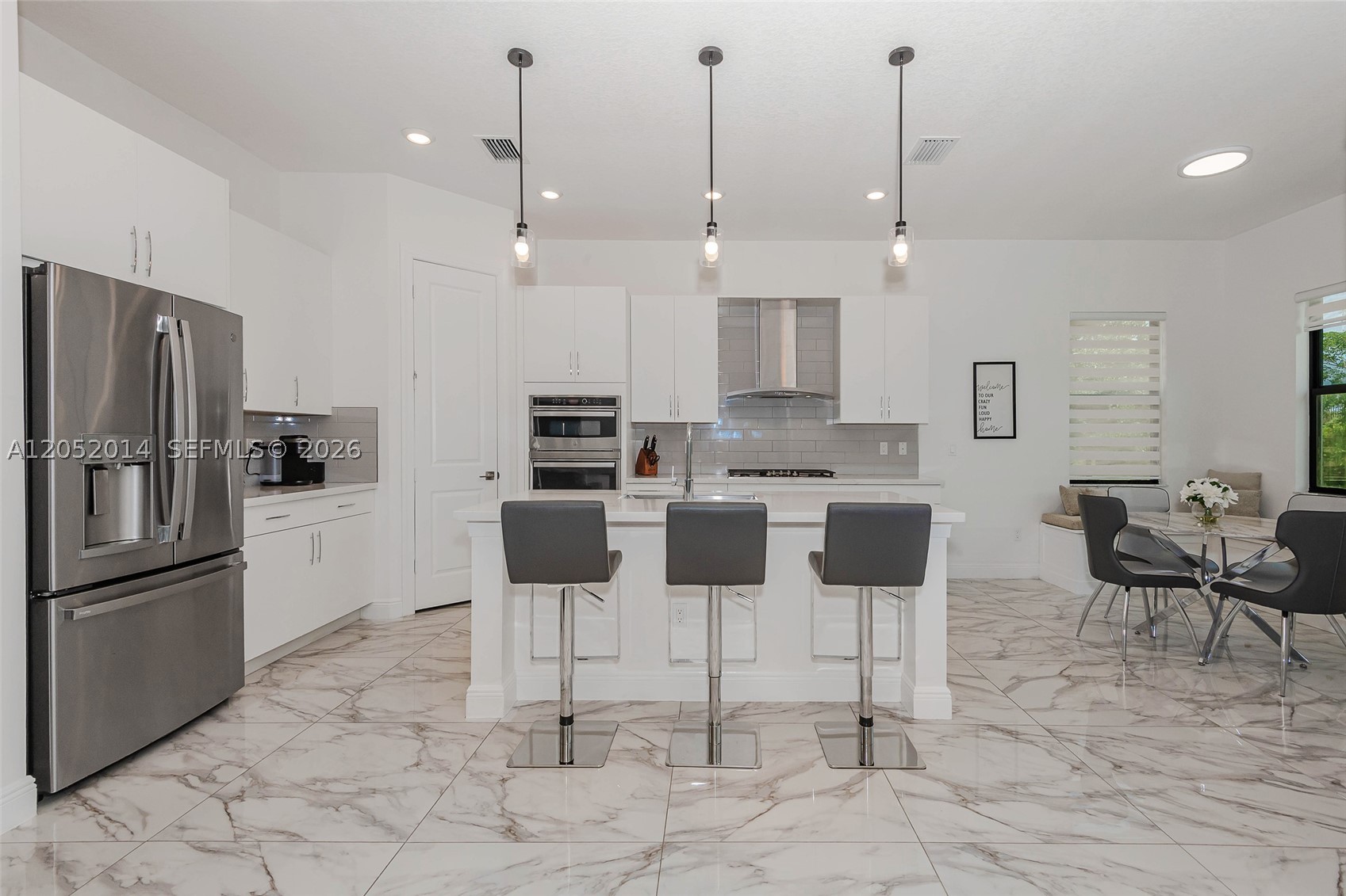 PARKLAND BAY - Residential Lease